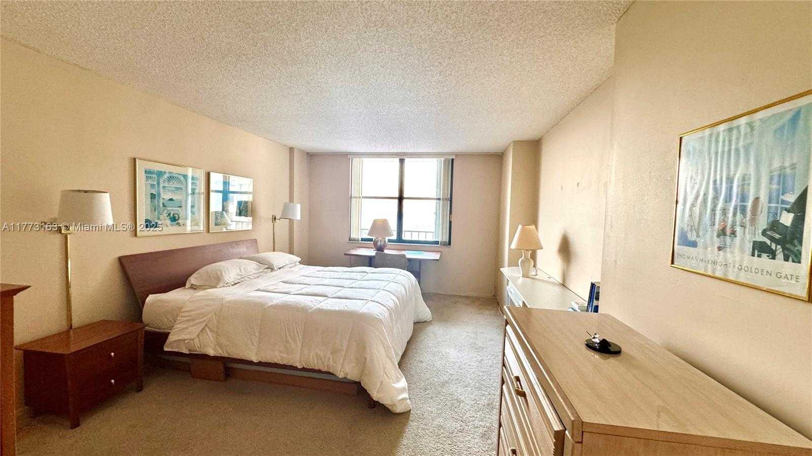 Small Image of 2401 SOUTH OCEAN DR #702, Hollywood Number 11