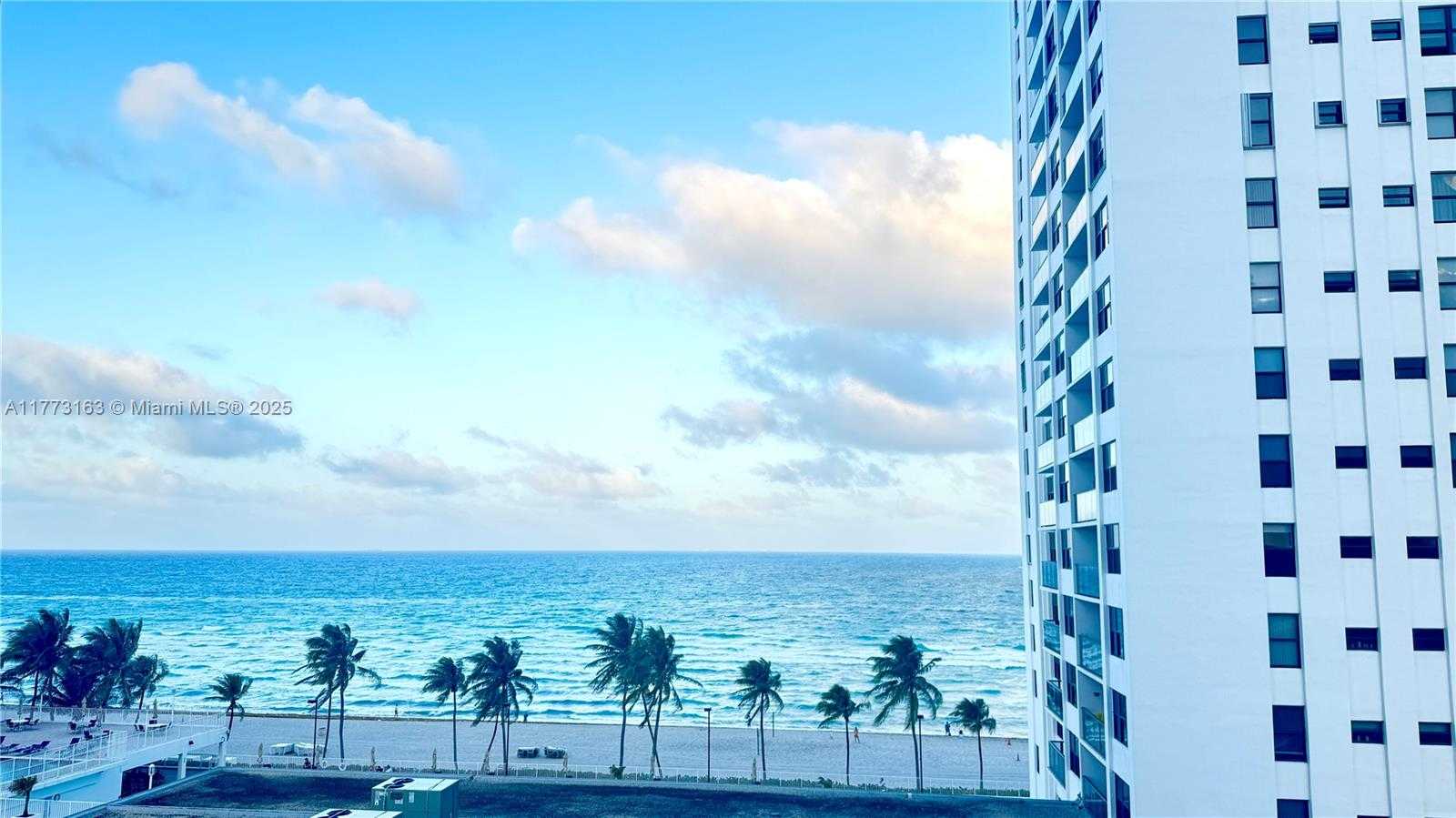 Small Image of 2401 SOUTH OCEAN DR #702, Hollywood Number 15