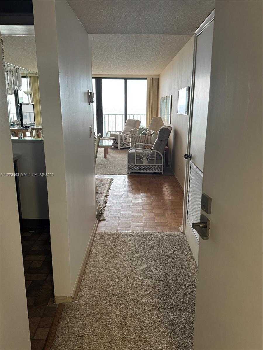 Small Image of 2401 SOUTH OCEAN DR #702, Hollywood Number 30