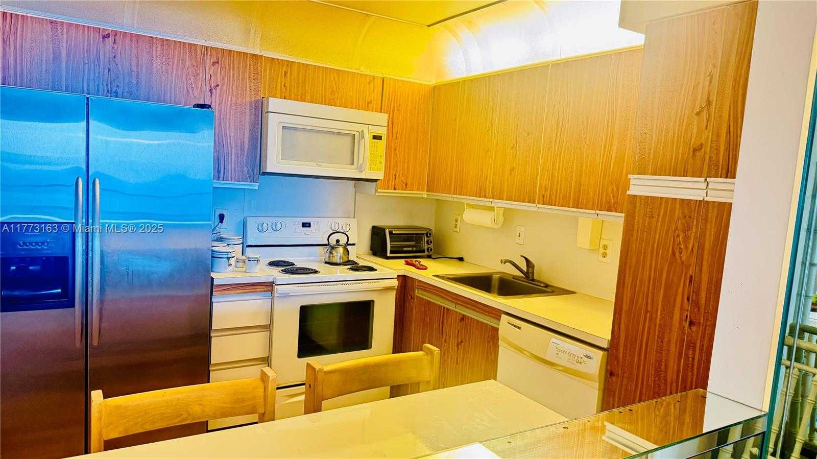 Small Image of 2401 SOUTH OCEAN DR #702, Hollywood Number 5