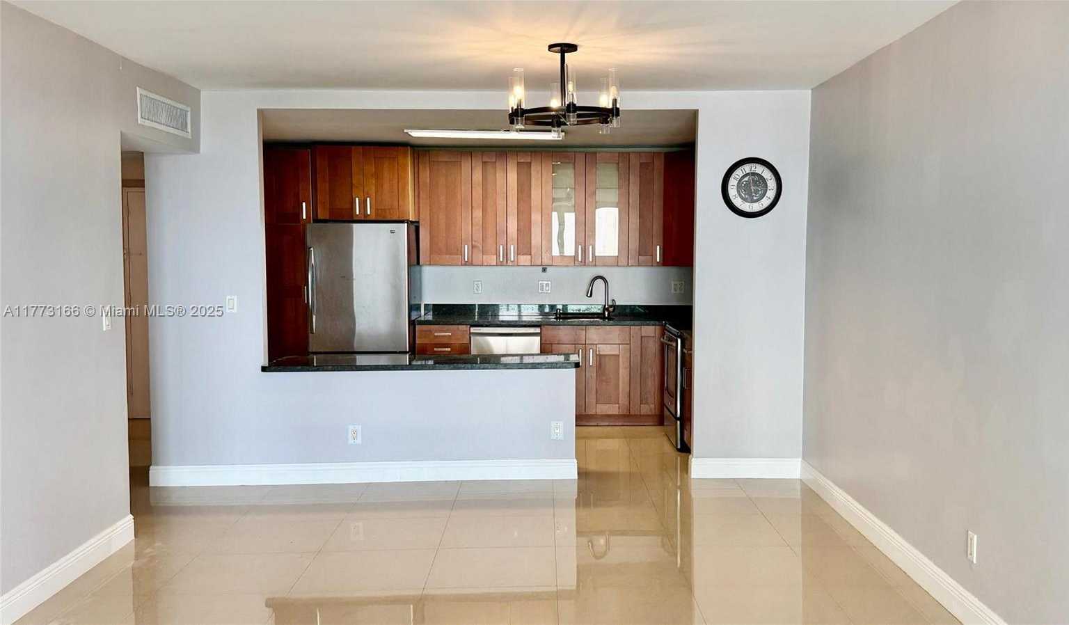 Small Image of 19390 COLLINS AVE #624, Sunny Isles Beach Number 11