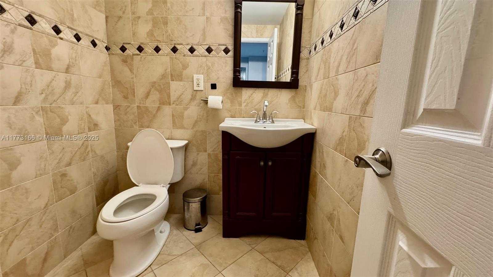 Small Image of 19390 COLLINS AVE #624, Sunny Isles Beach Number 25