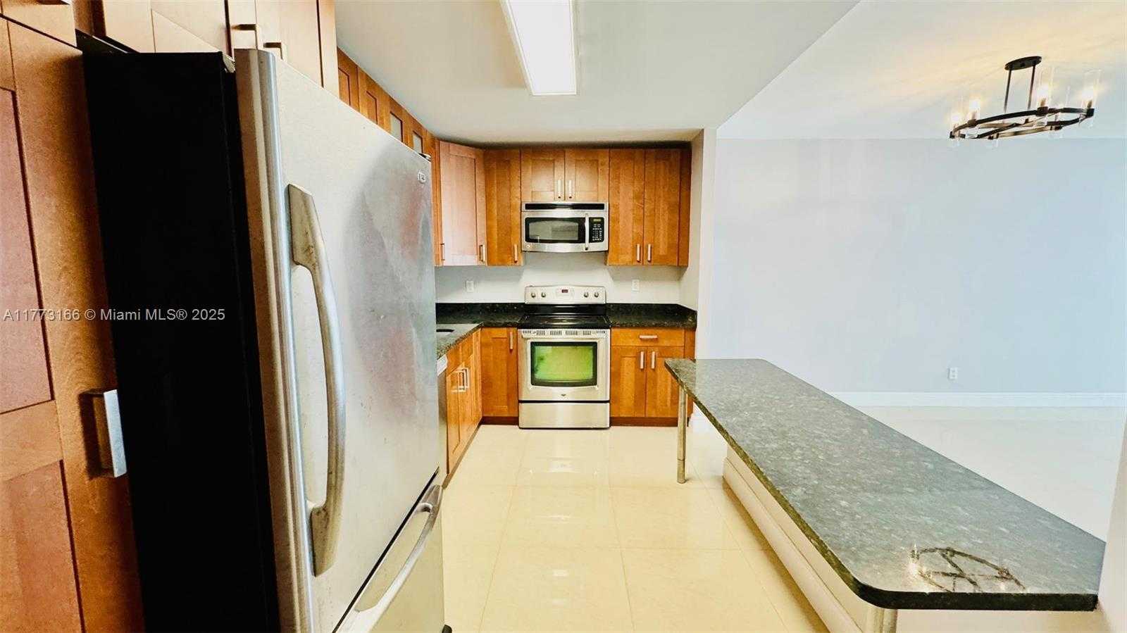 Small Image of 19390 COLLINS AVE #624, Sunny Isles Beach Number 5