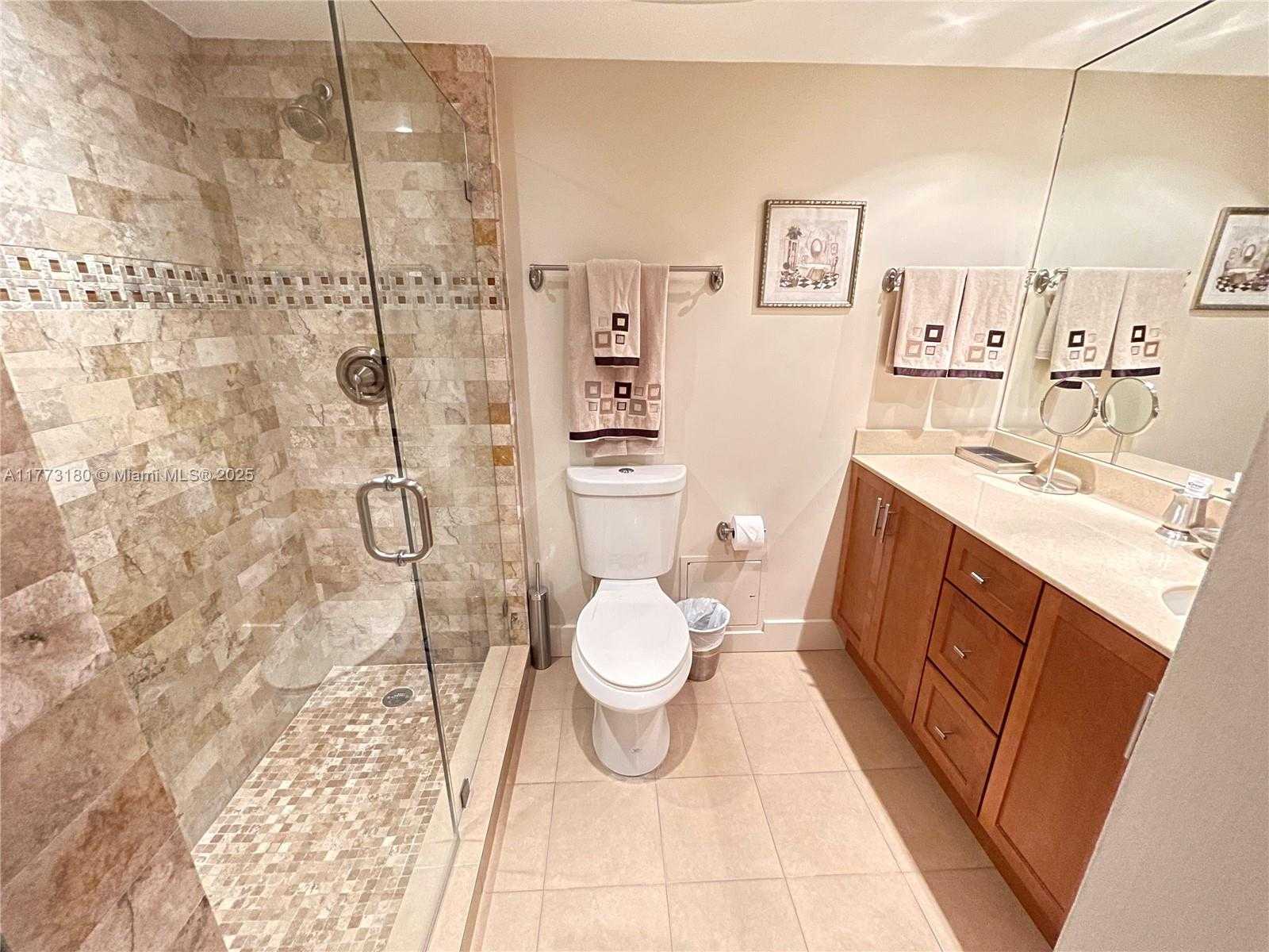 Small Image of 2301 COLLINS AVE #519, Miami Beach Number 6