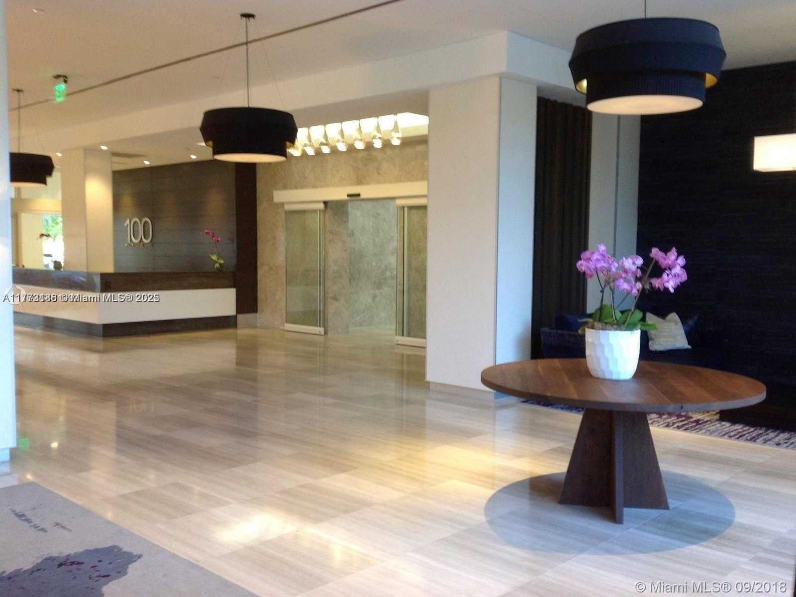 Small Image of 100 BAYVIEW DR #428, Sunny Isles Beach Number 4