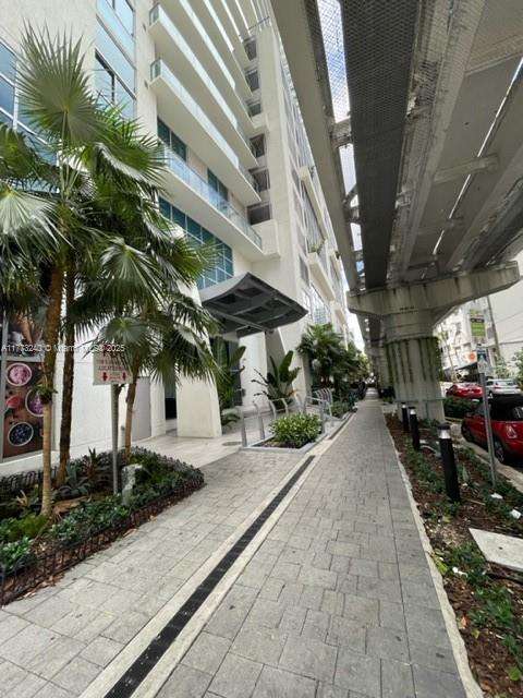 Small Image of 1100 SOUTH MIAMI AVE #1009, Miami Number 18