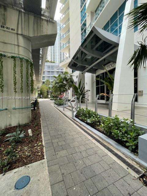 Small Image of 1100 SOUTH MIAMI AVE #1009, Miami Number 28
