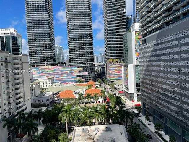 Small Image of 1100 SOUTH MIAMI AVE #1009, Miami Number 3