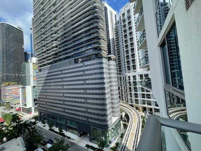 Small Image of 1100 SOUTH MIAMI AVE #1009, Miami Number 5