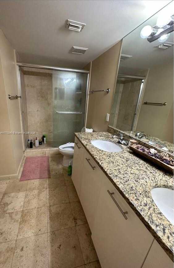 Small Image of 3300 #1417, Aventura Number 18