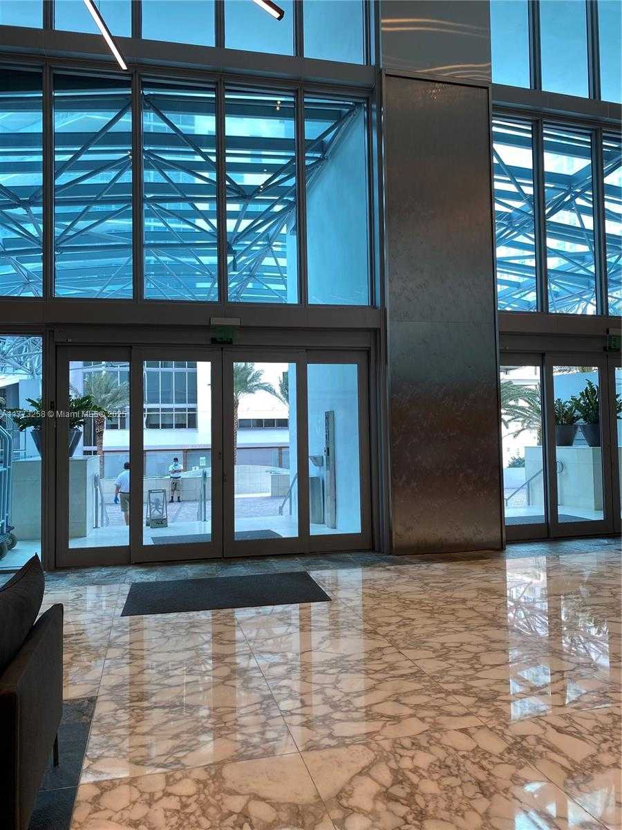 Small Image of 1331 BRICKELL BAY DR #711, Miami Number 10