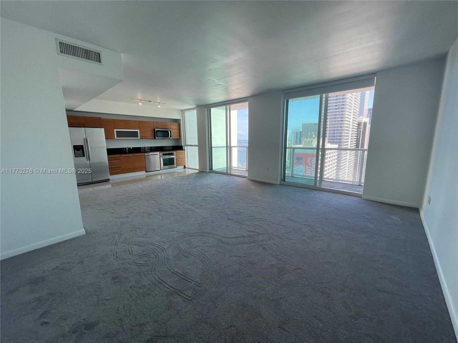 Small Image of 244 BISCAYNE BLVD #3505, Miami Number 4