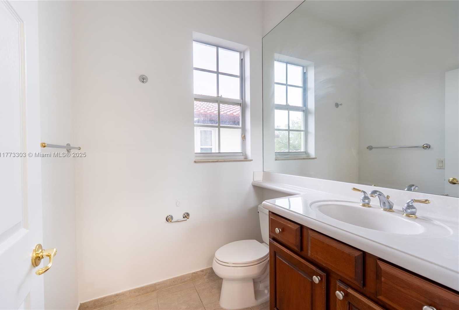 Small Image of 11213 NORTH WEST 71ST TER, Doral Number 14