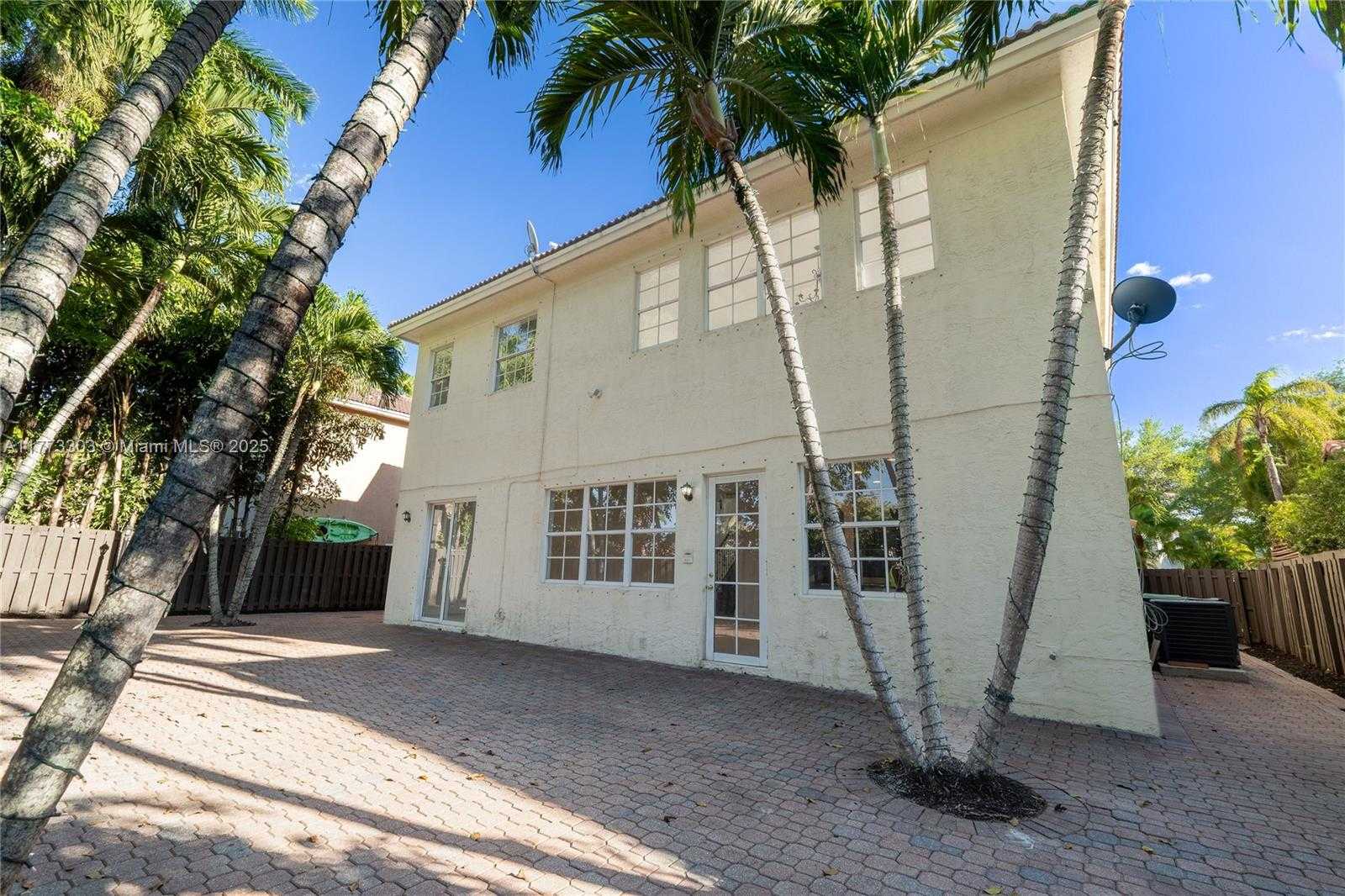 Small Image of 11213 NORTH WEST 71ST TER, Doral Number 18