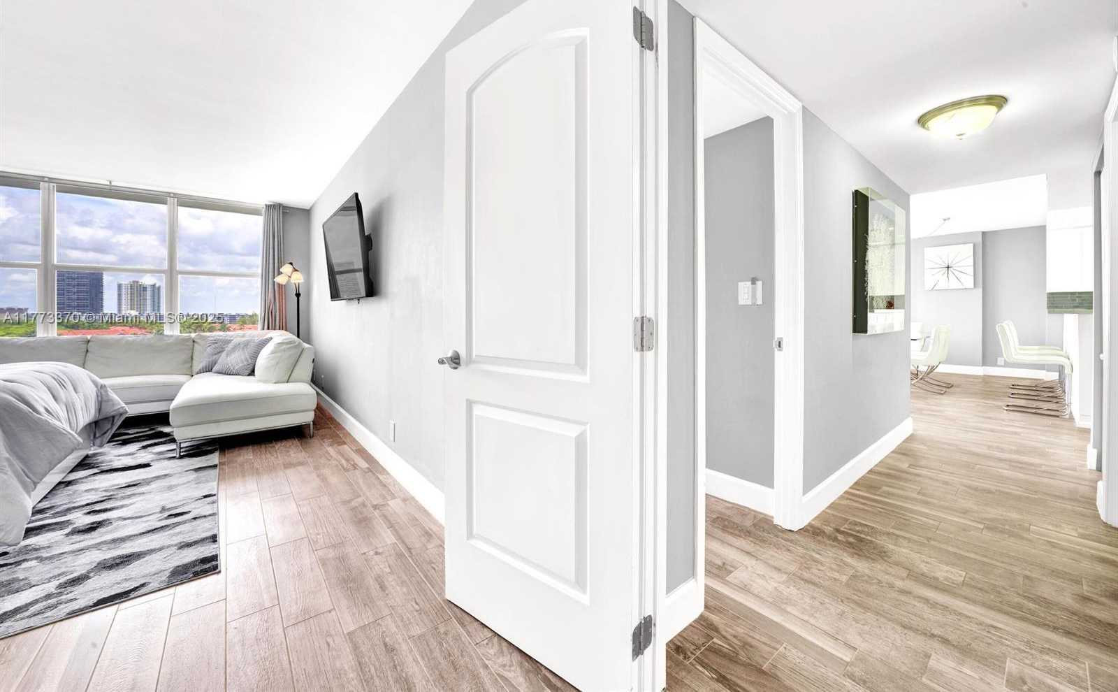 Small Image of 3800 SOUTH OCEAN DR #821, Hollywood Number 13