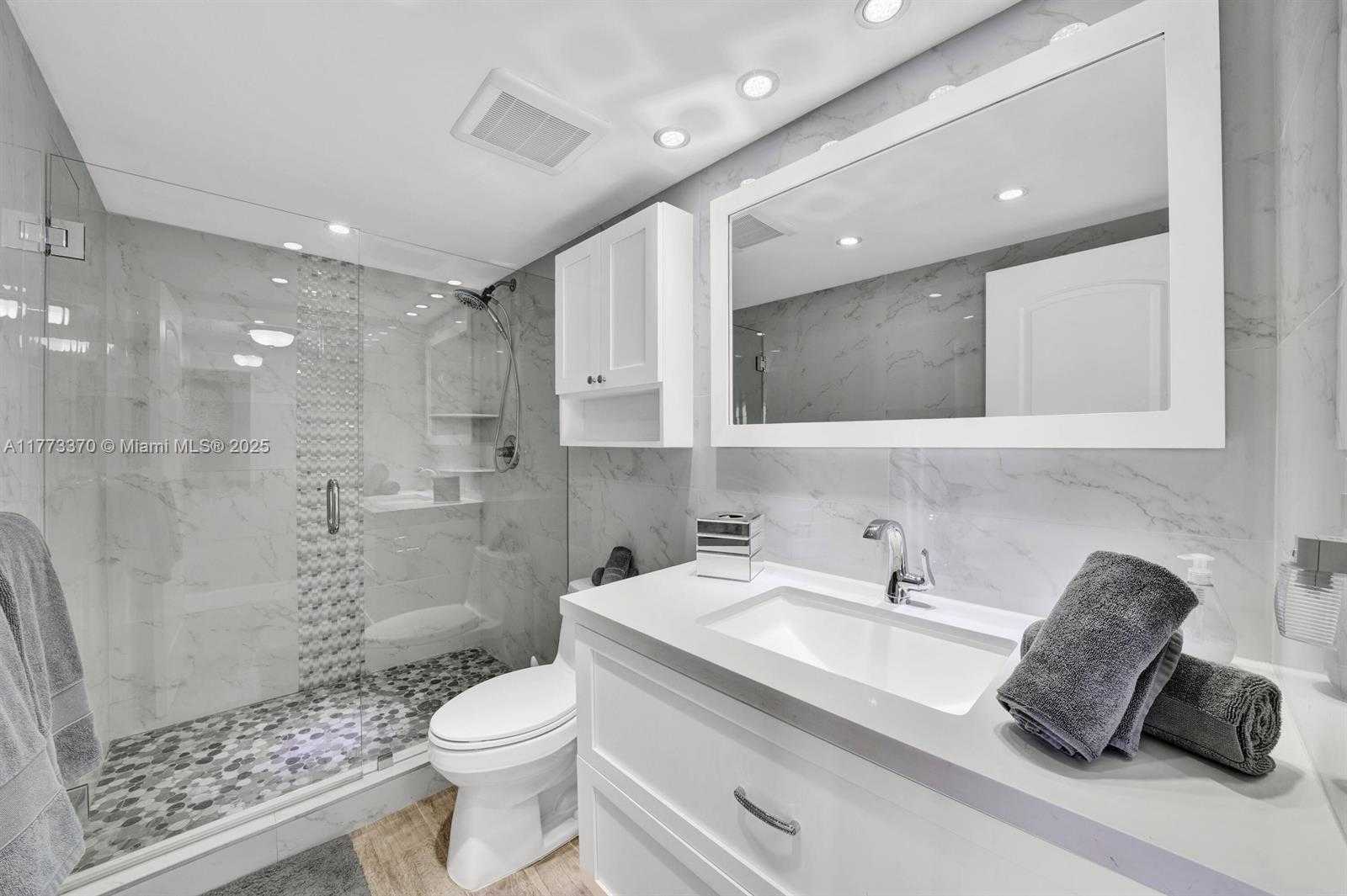 Small Image of 3800 SOUTH OCEAN DR #821, Hollywood Number 16