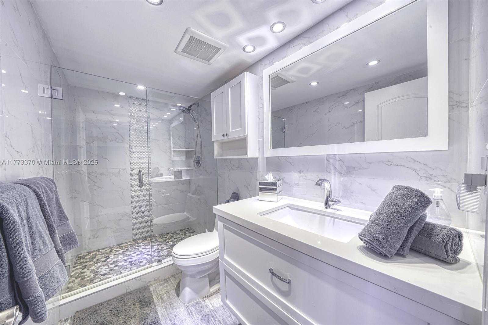 Small Image of 3800 SOUTH OCEAN DR #821, Hollywood Number 23
