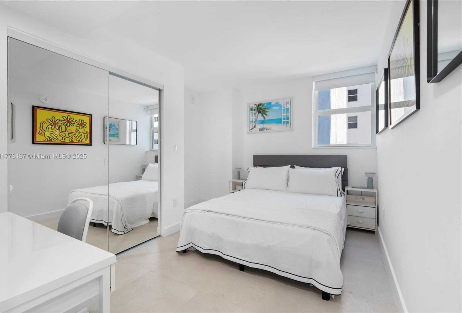 Small Image of 345 OCEAN DR #326, Miami Beach Number 10