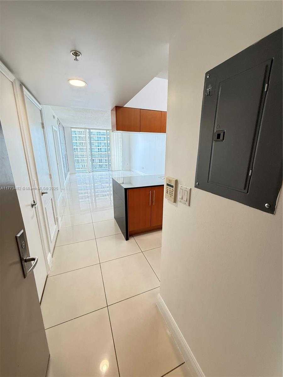 Small Image of 1750 NORTH BAYSHORE DR #4609, Miami Number 6