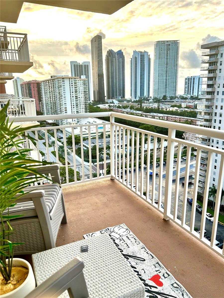 Small Image of 251 174TH ST #1806, Sunny Isles Beach Number 8