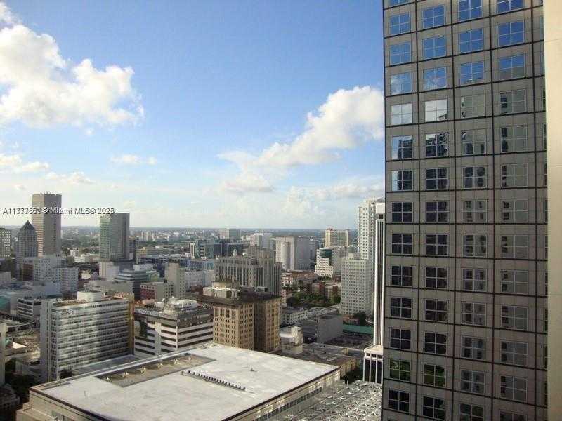 Small Image of 300 SOUTH BISCAYNE BLVD #T-2909, Miami Number 13