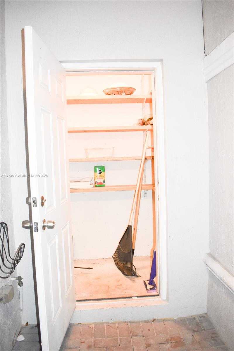 Small Image of 9123 SOUTH WEST 152ND PATH, Miami Number 13