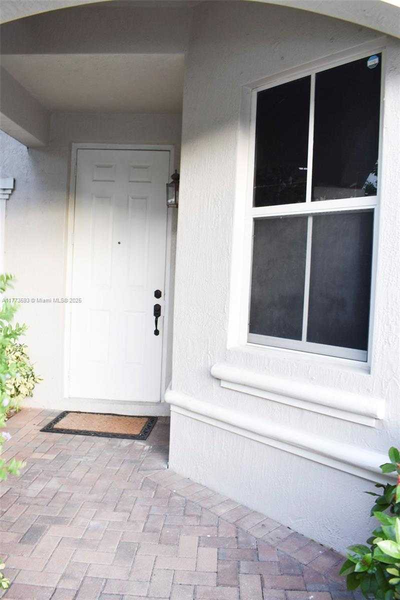 Small Image of 9123 SOUTH WEST 152ND PATH, Miami Number 24