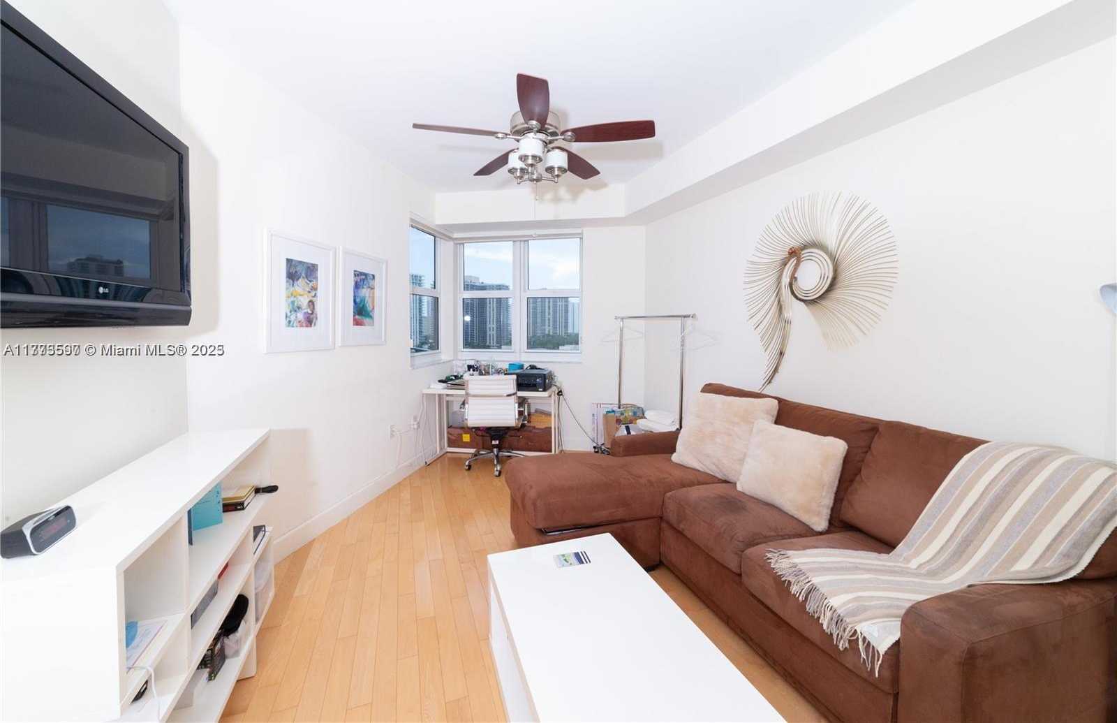 Small Image of 20000 EAST COUNTRY CLUB DR #1107, Aventura Number 9