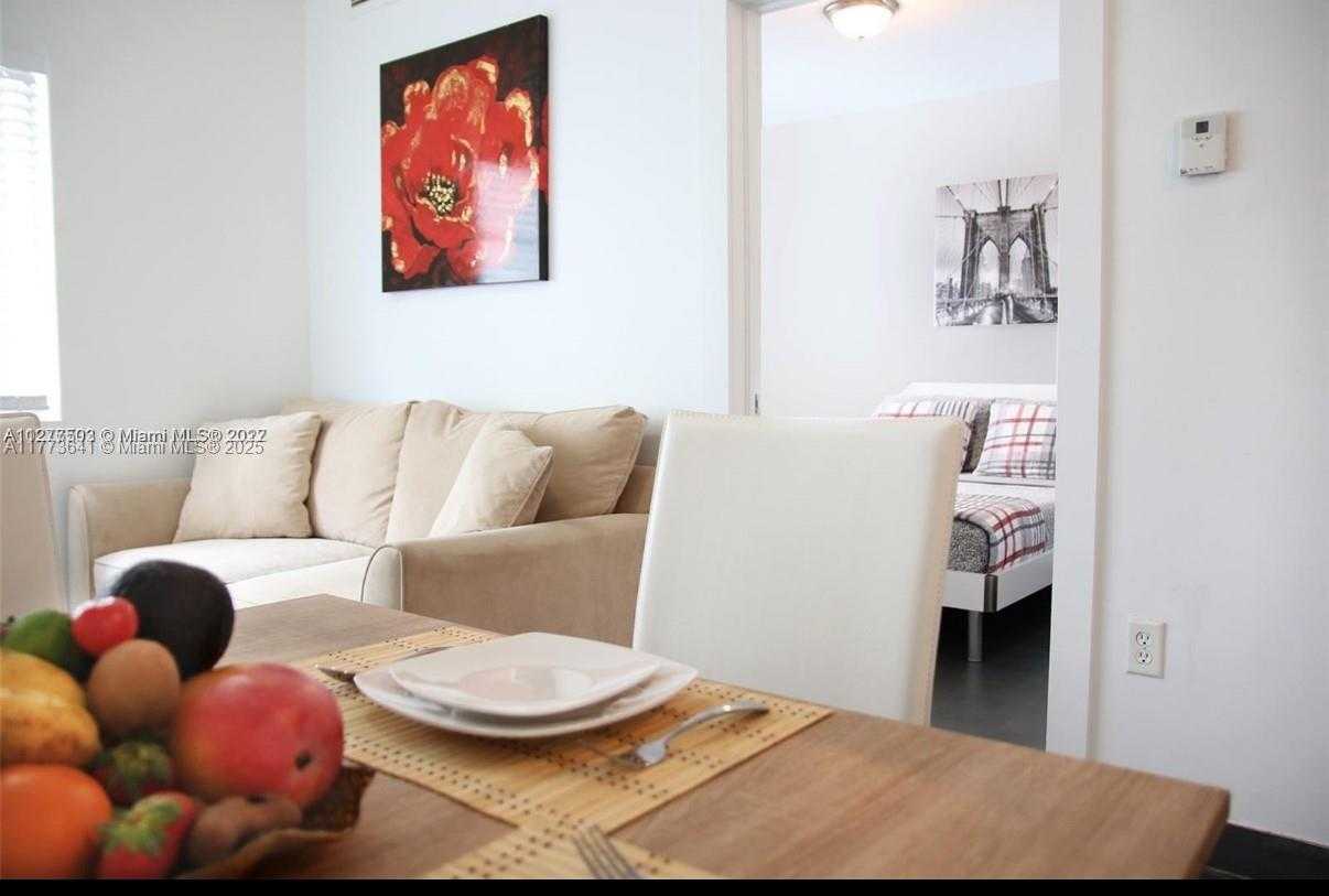Small Image of 1600 EUCLID AVE #101, Miami Beach Number 3