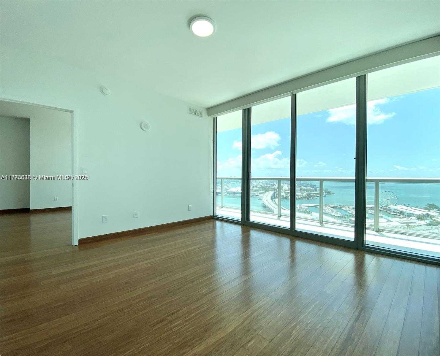 Small Image of 888 BISCAYNE BLVD #3910, Miami Number 4
