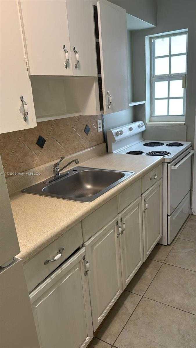 Small Image of 1451 NORTH EAST 170TH ST #208A, North Miami Beach Number 10