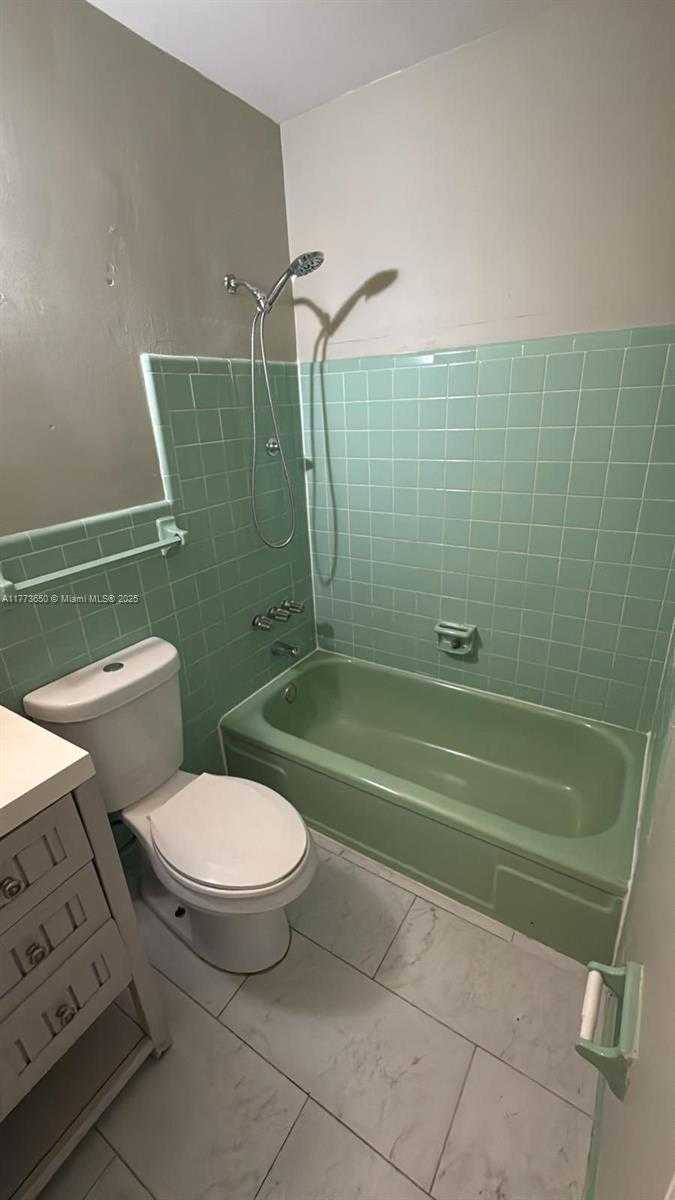 Small Image of 1451 NORTH EAST 170TH ST #208A, North Miami Beach Number 6