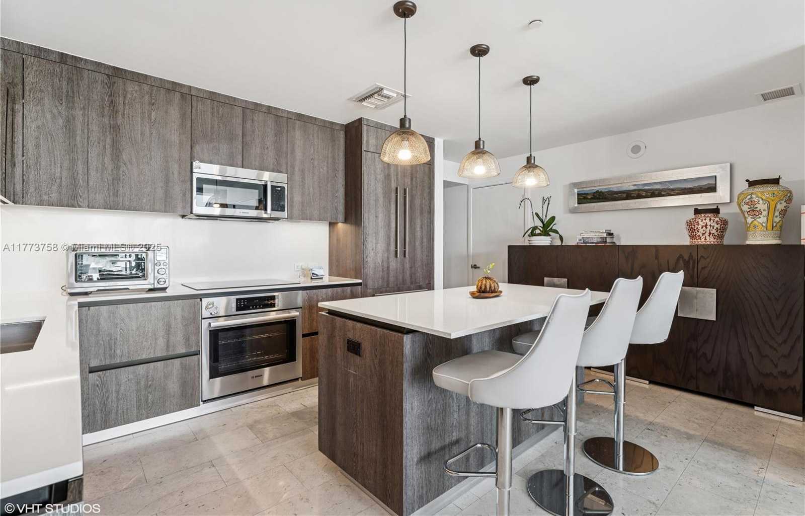 Small Image of 88 SOUTH WEST 7TH ST #1804, Miami Number 25