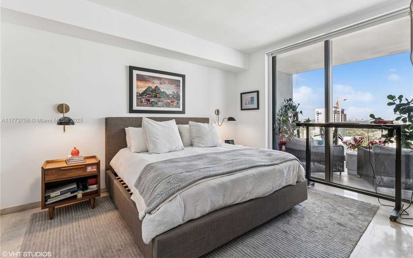 Small Image of 88 SOUTH WEST 7TH ST #1804, Miami Number 33