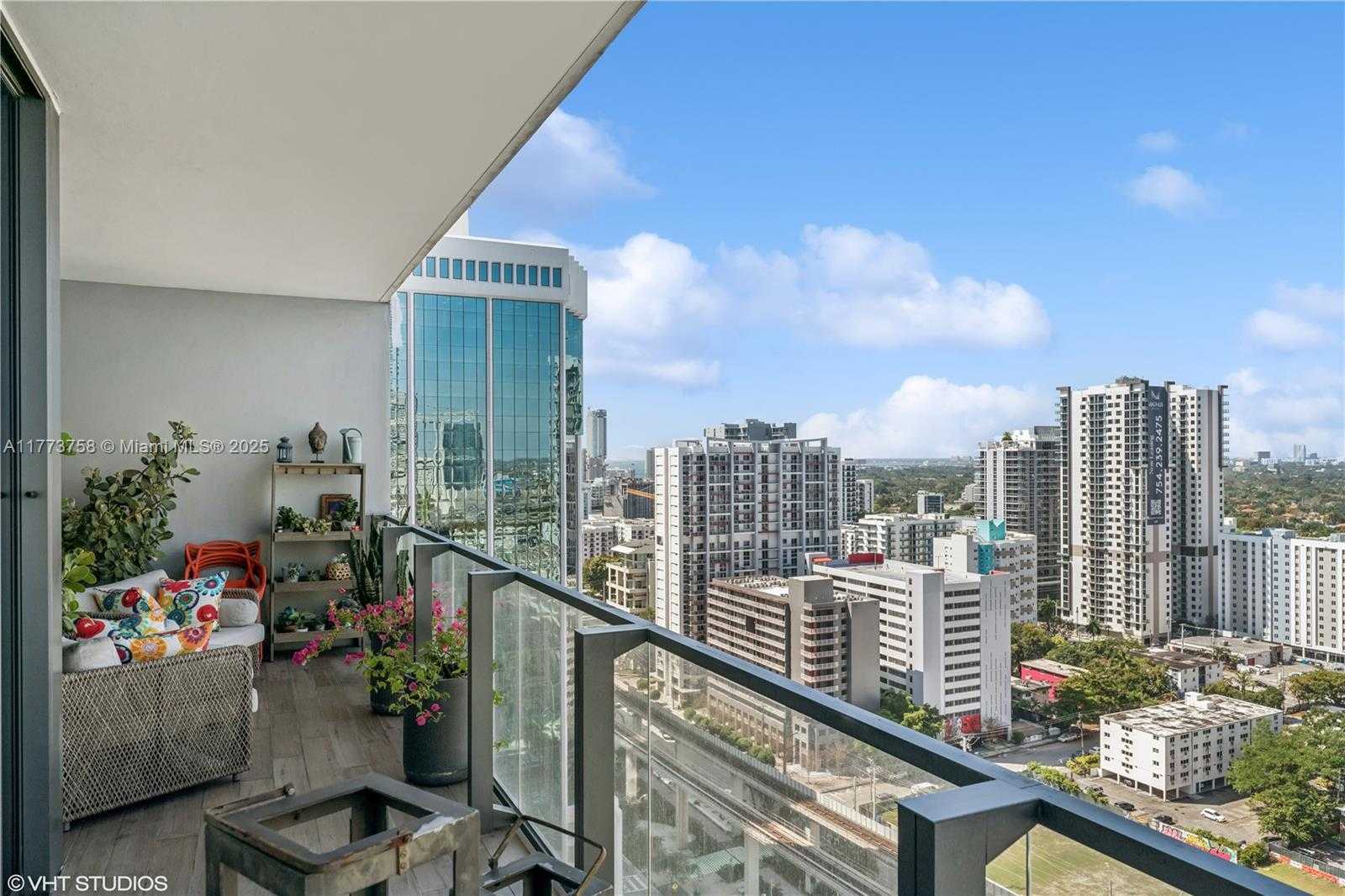 Small Image of 88 SOUTH WEST 7TH ST #1804, Miami Number 39