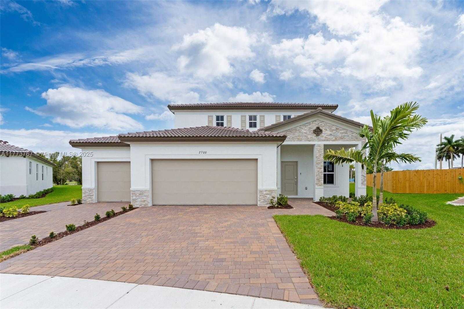 Small Image of 2700 SOUTH EAST 23 AVE, Homestead Number 2
