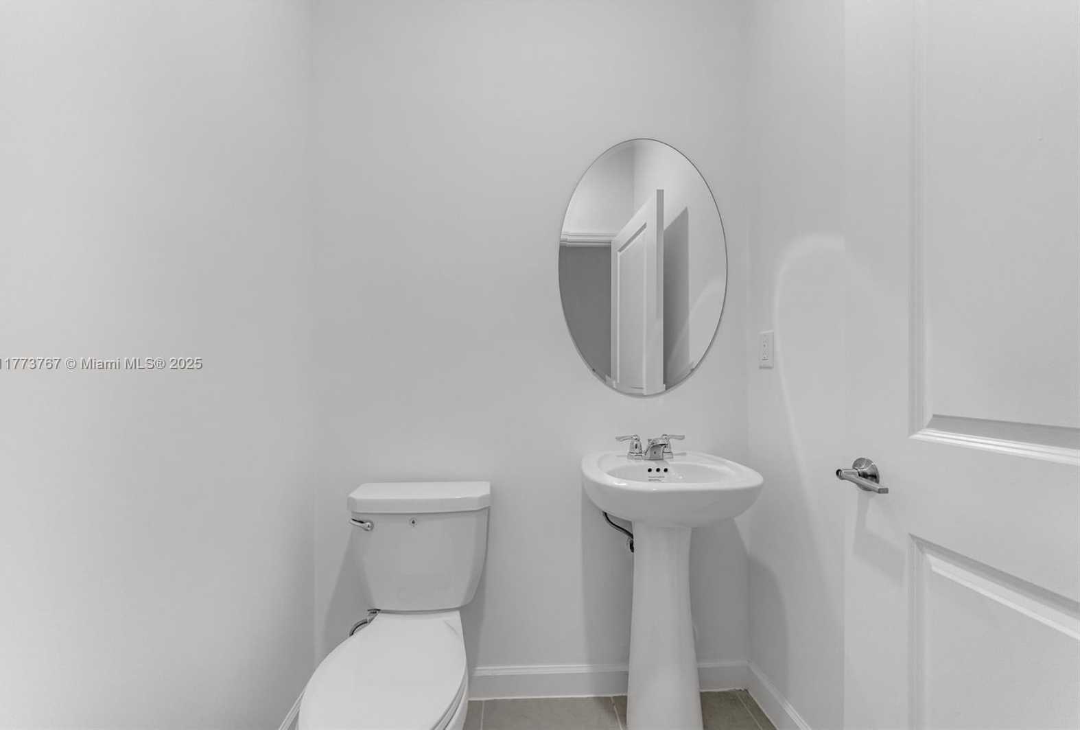 Small Image of 2700 SOUTH EAST 23 AVE, Homestead Number 21
