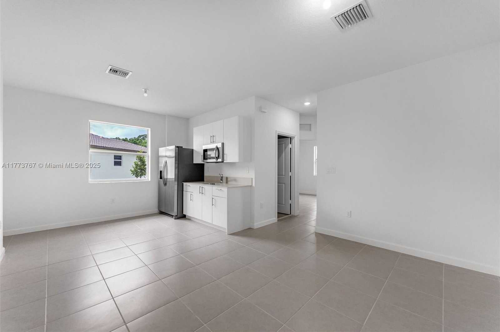 Small Image of 2700 SOUTH EAST 23 AVE, Homestead Number 36