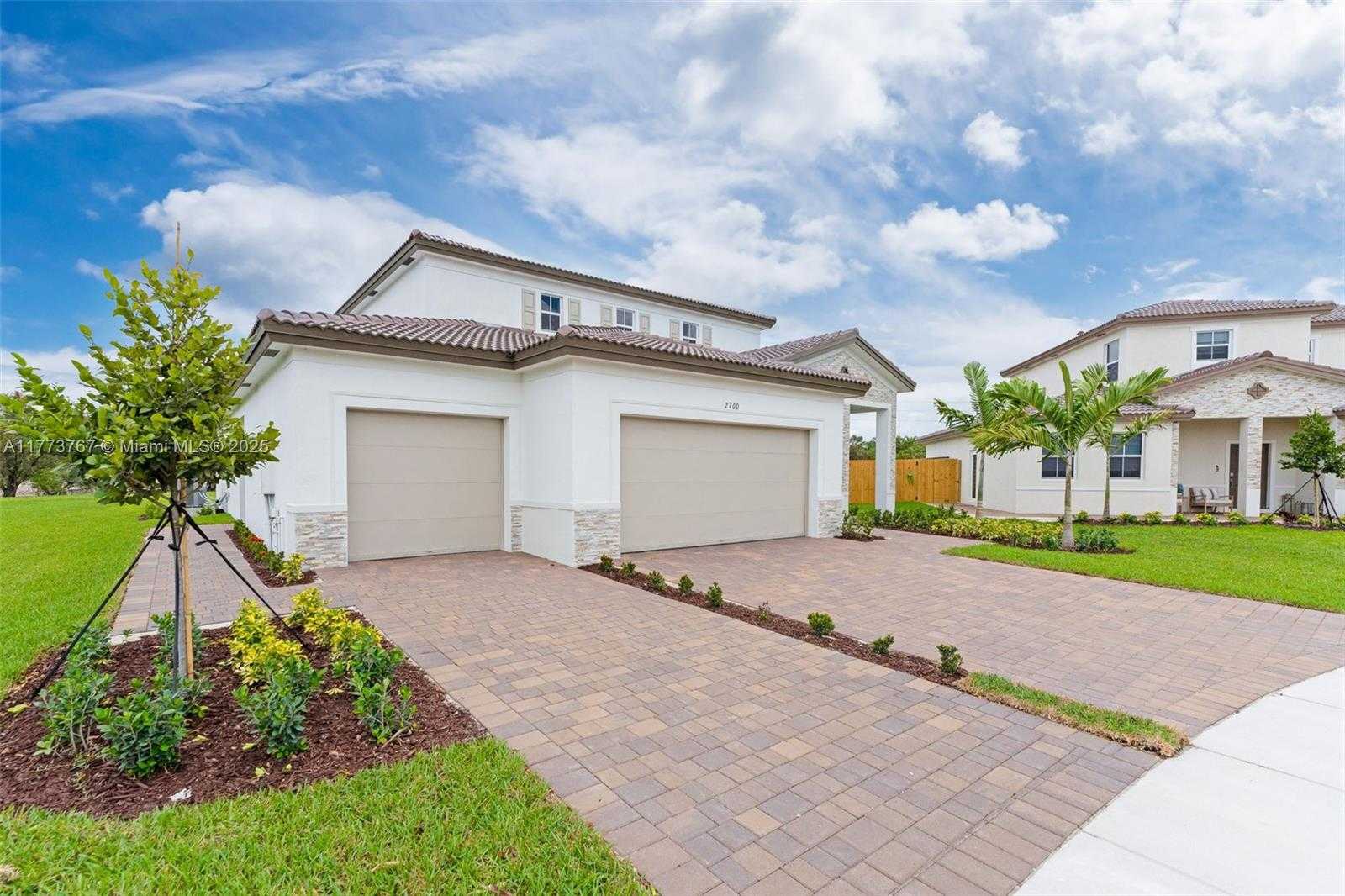 Small Image of 2700 SOUTH EAST 23 AVE, Homestead Number 4