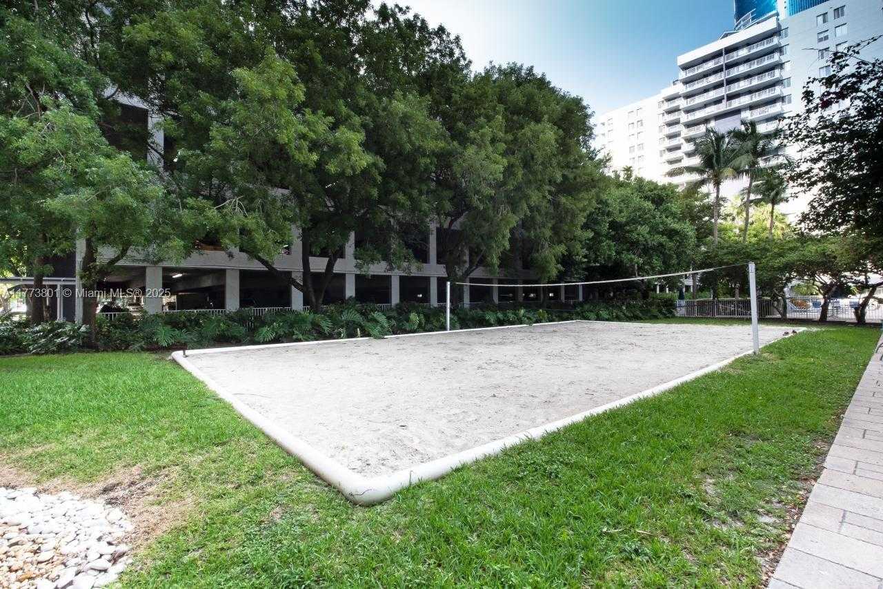 Small Image of 800 NORTH MIAMI AVE #E-1210, Miami Number 22