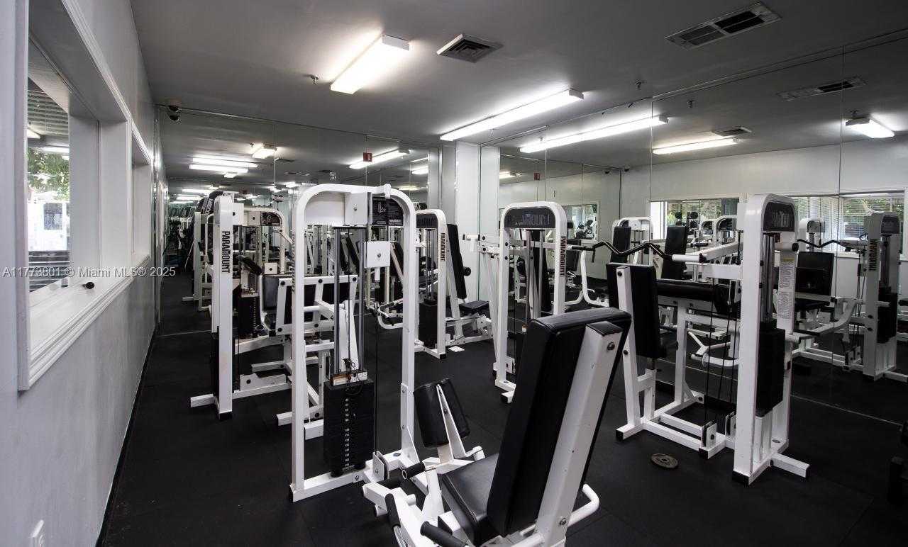 Small Image of 800 NORTH MIAMI AVE #E-1210, Miami Number 24