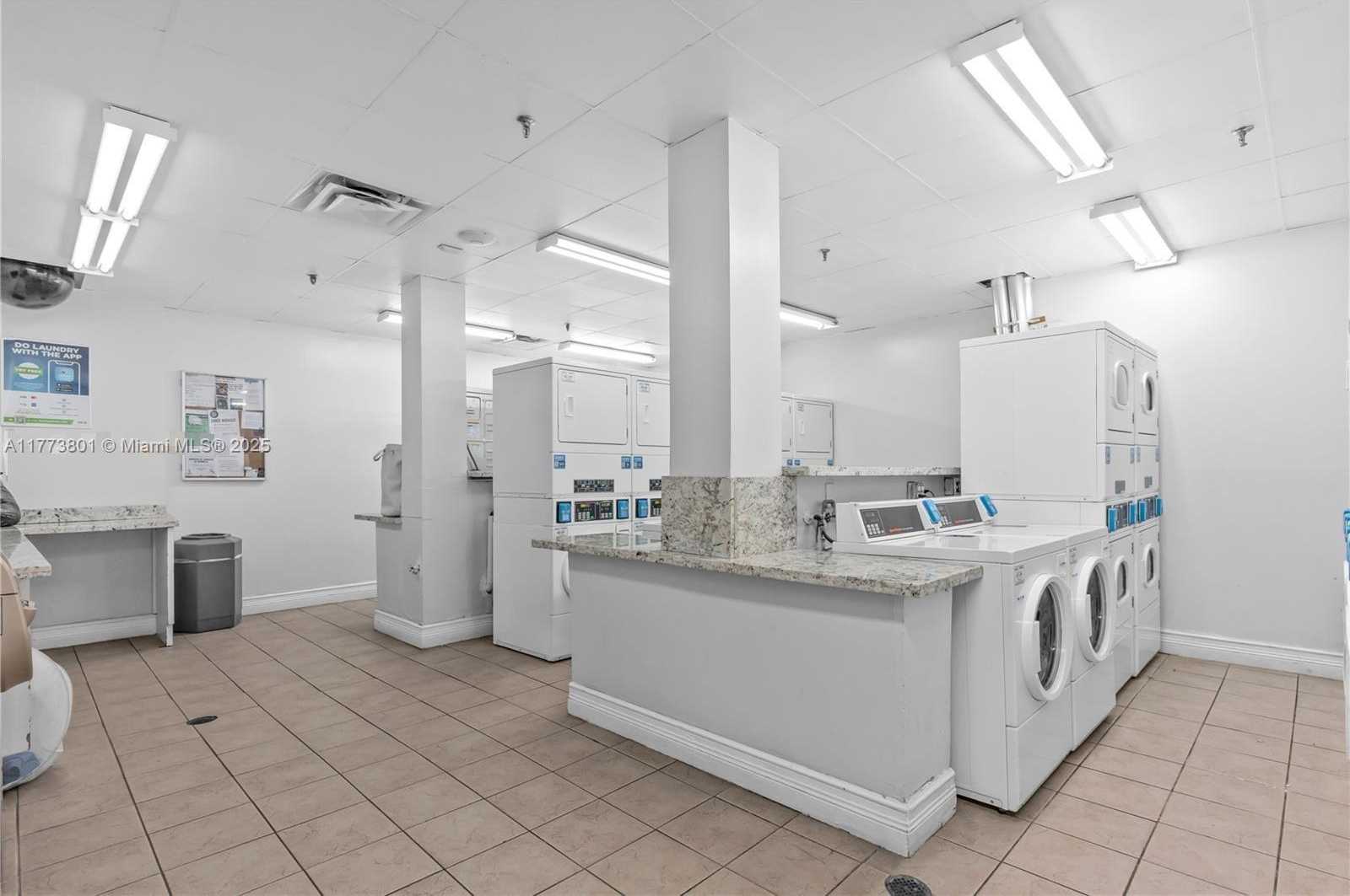 Small Image of 800 NORTH MIAMI AVE #E-1210, Miami Number 28