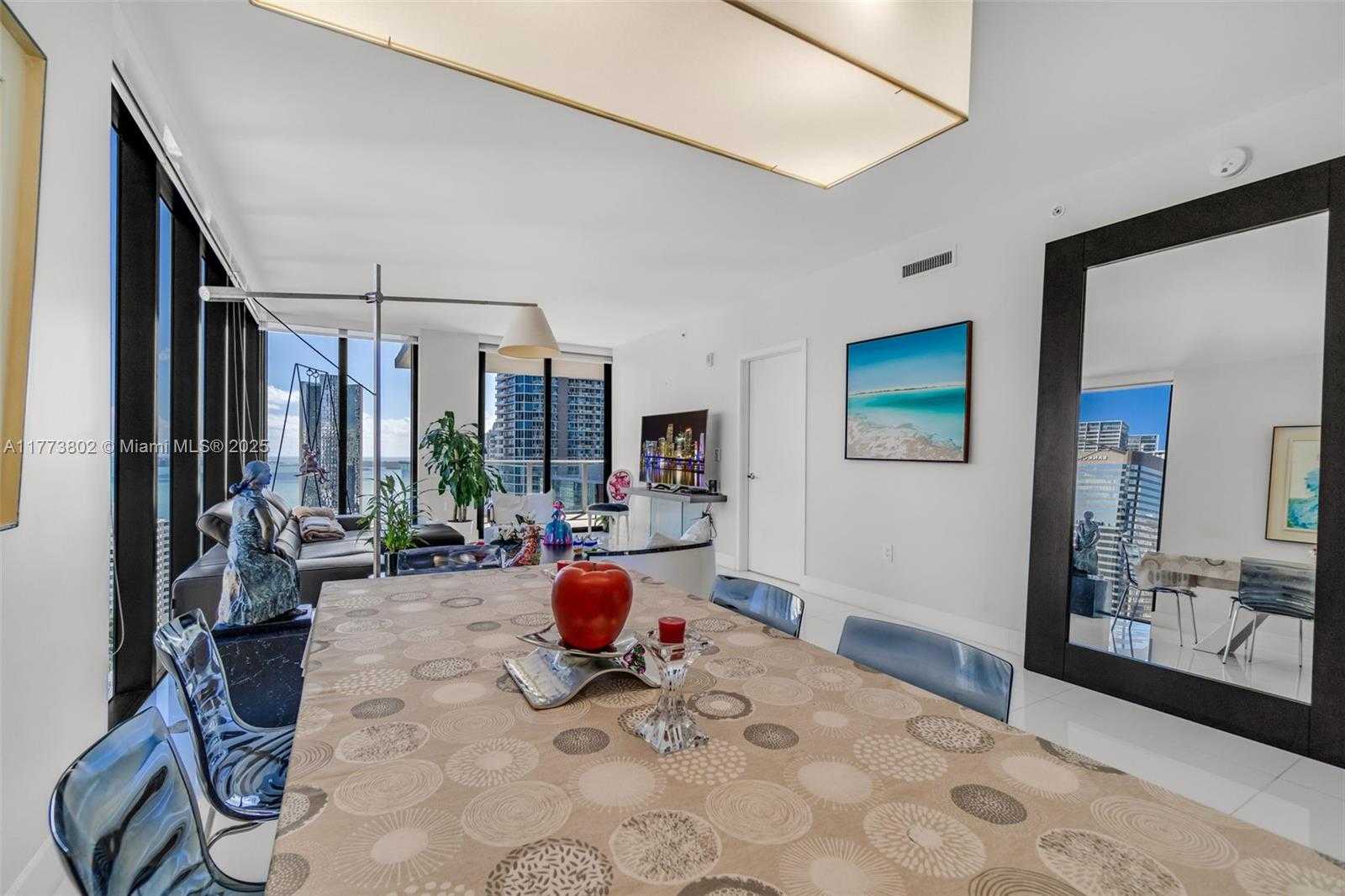 Small Image of 1010 BRICKELL AVE #2701, Miami Number 10