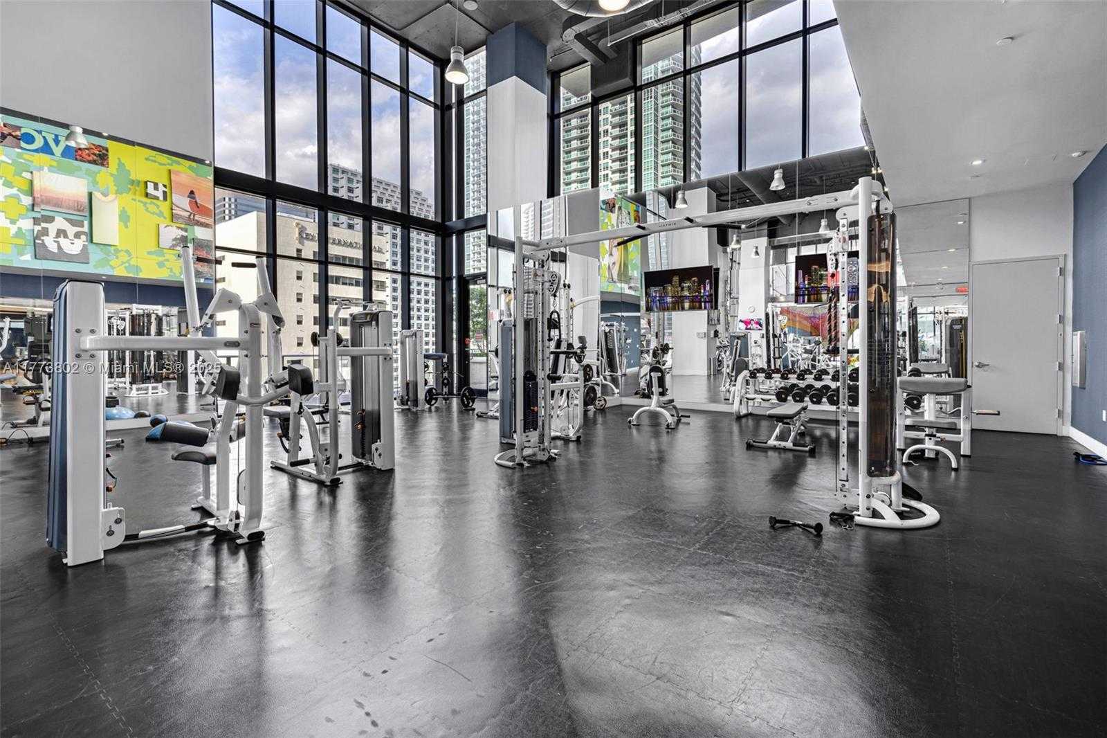 Small Image of 1010 BRICKELL AVE #2701, Miami Number 14