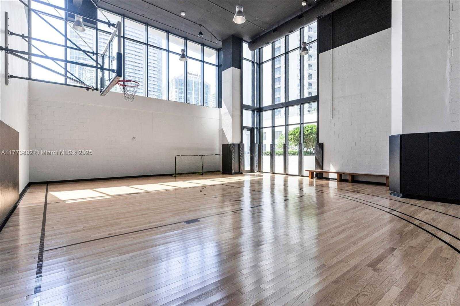 Small Image of 1010 BRICKELL AVE #2701, Miami Number 19