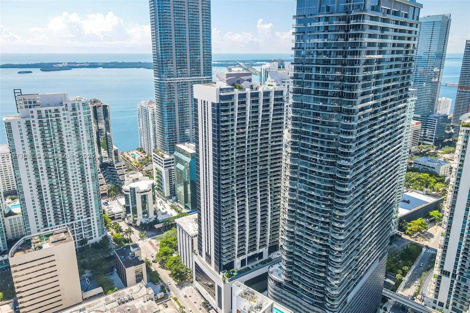 Small Image of 1010 BRICKELL AVE #2701, Miami Number 26