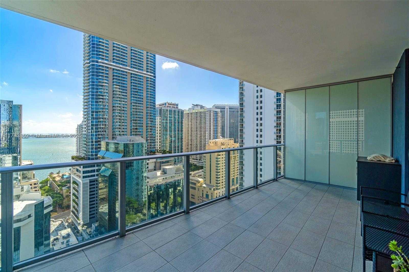 Small Image of 1010 BRICKELL AVE #2701, Miami Number 3