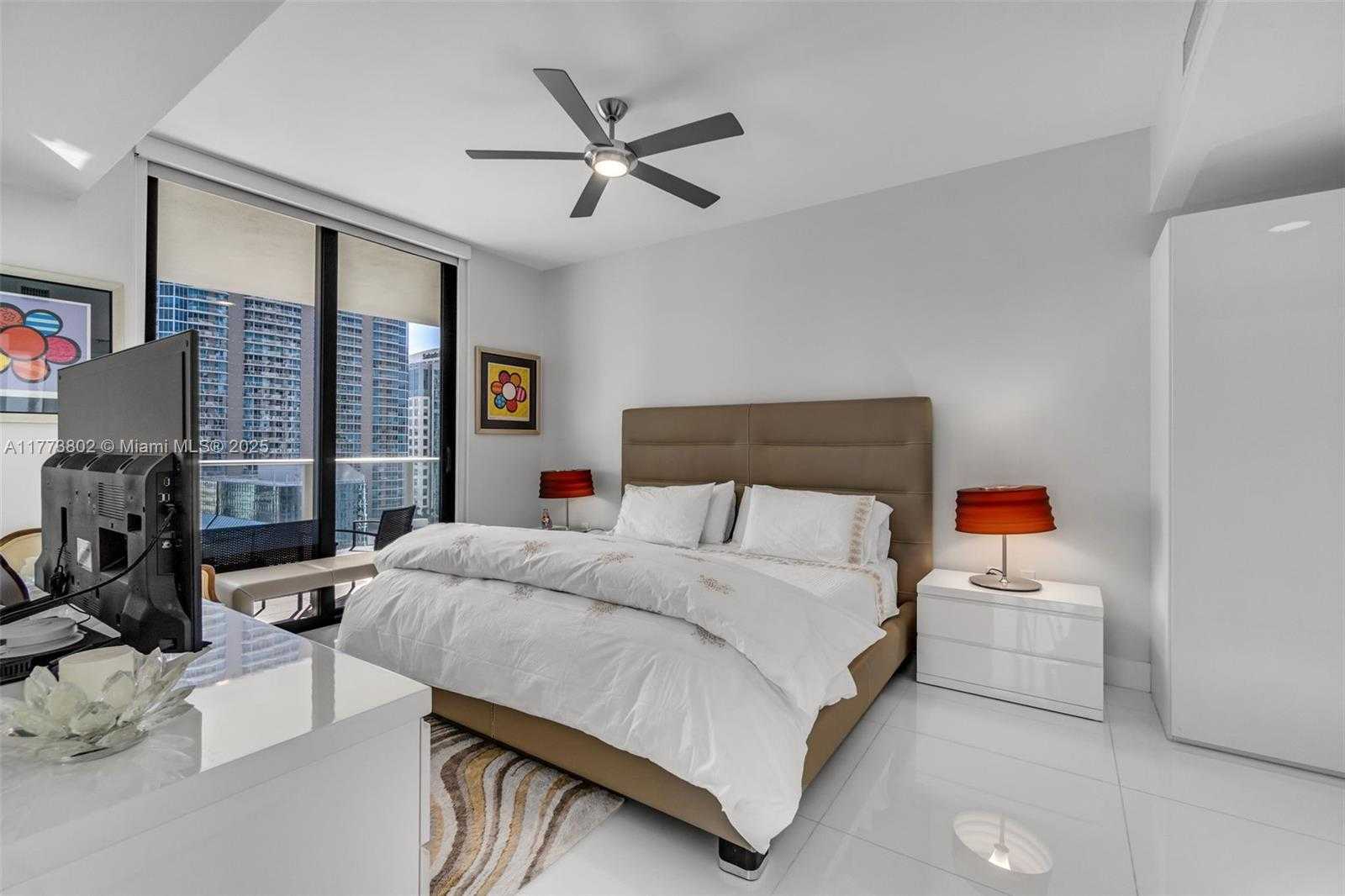 Small Image of 1010 BRICKELL AVE #2701, Miami Number 32