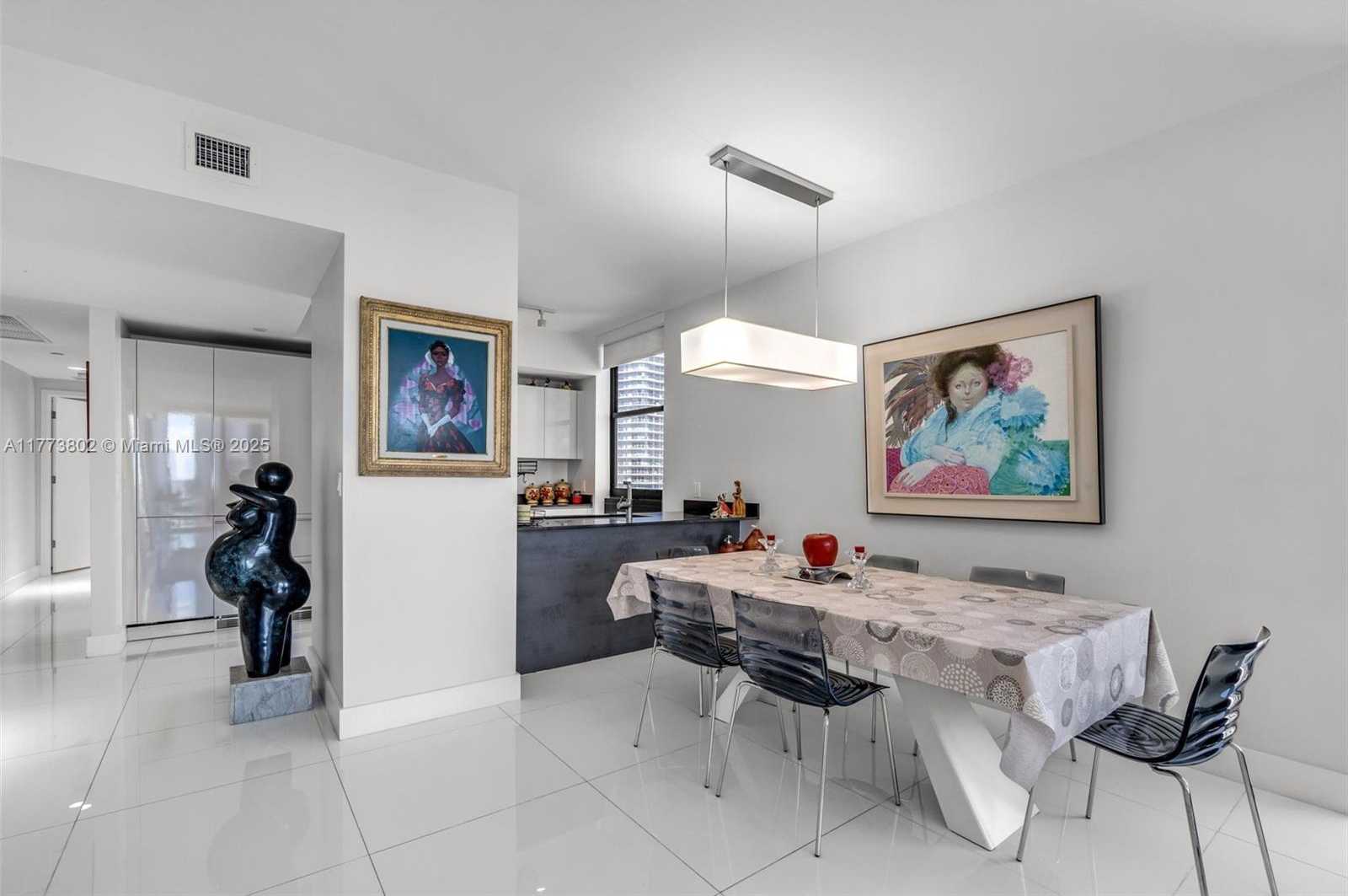 Small Image of 1010 BRICKELL AVE #2701, Miami Number 9