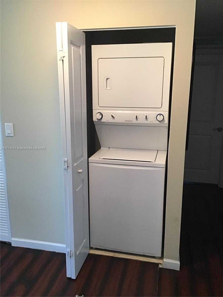 Small Image of 7914 HARBOR ISLAND DR #203, North Bay Village Number 14